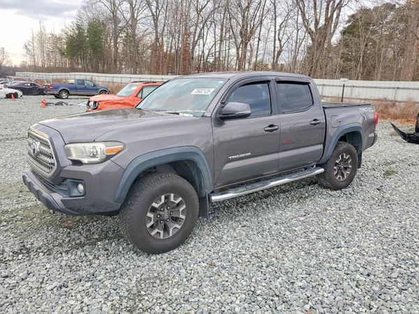 2016 TOYOTA TACOMA