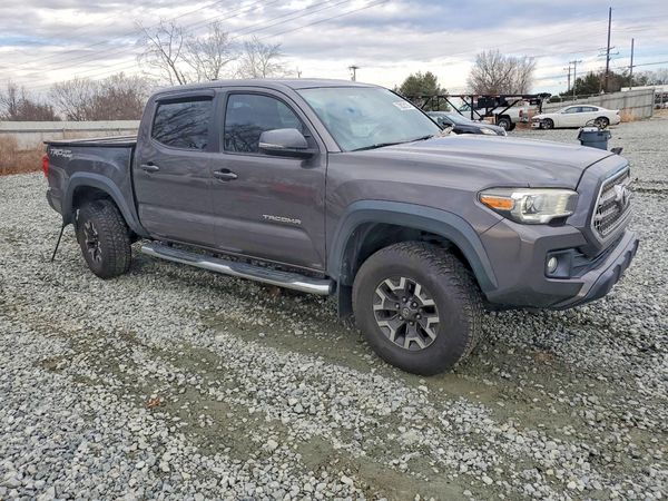 2016 TOYOTA TACOMA