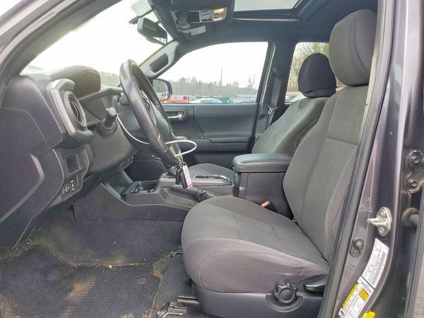 2016 TOYOTA TACOMA