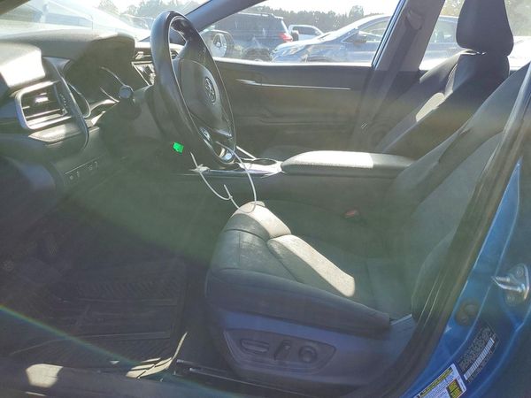 2019 TOYOTA CAMRY L/LE/SE/XLE — DENT