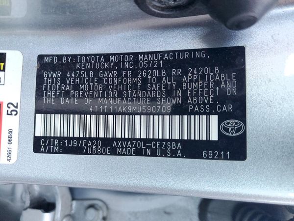 2021 TOYOTA CAMRY SE + Convenient Pkg — VINS