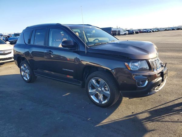 2014 JEEP COMPASS Limited — Passenger 3/4