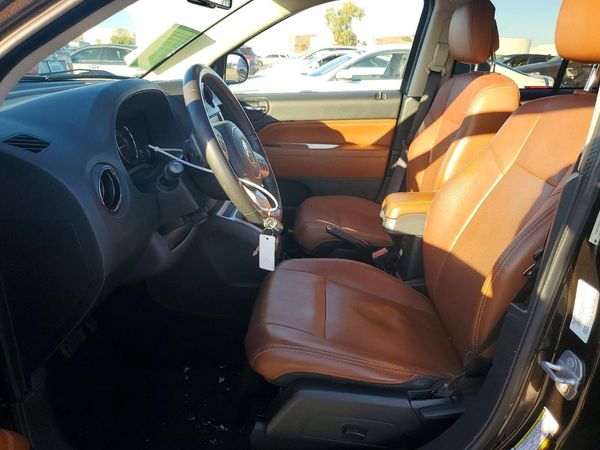 2014 JEEP COMPASS Limited — DENT