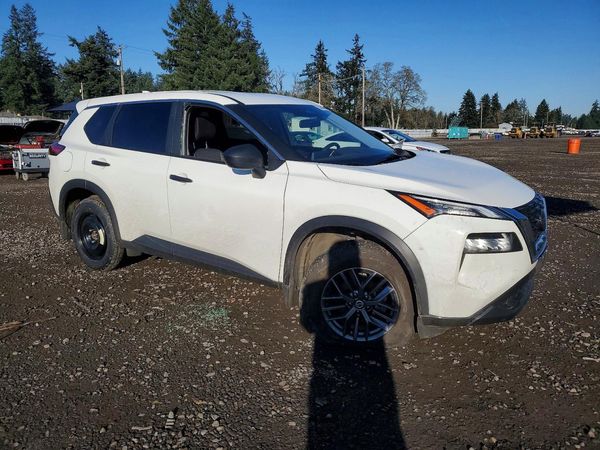 2021 NISSAN ROGUE S — Passenger 3/4
