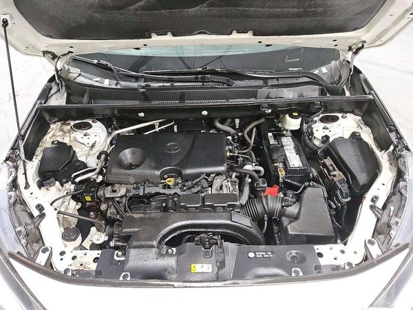 2021 TOYOTA RAV4 LE — Engine bay