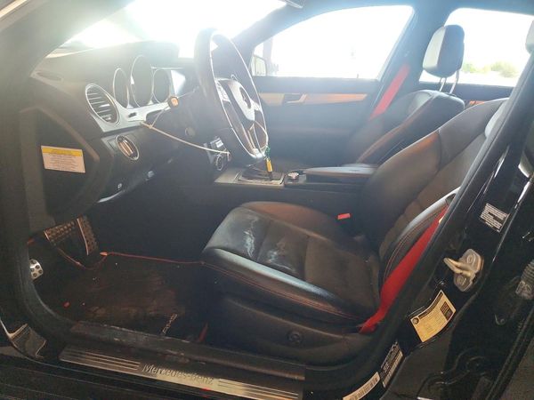 2013 MERCEDES-BENZ C C250 — DENT