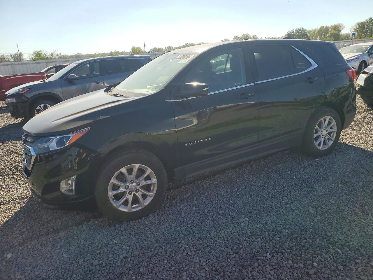 2018 CHEVROLET EQUINOX LT (1LT) — Front 3/4
