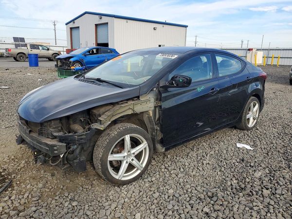 2016 HYUNDAI ELANTRA — Front 3/4