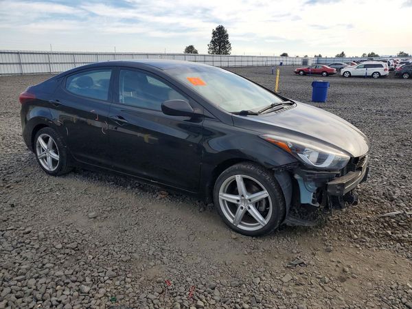 2016 HYUNDAI ELANTRA — Passenger 3/4