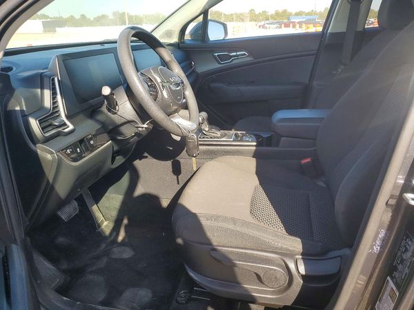 2024 KIA SPORTAGE LX — DENT