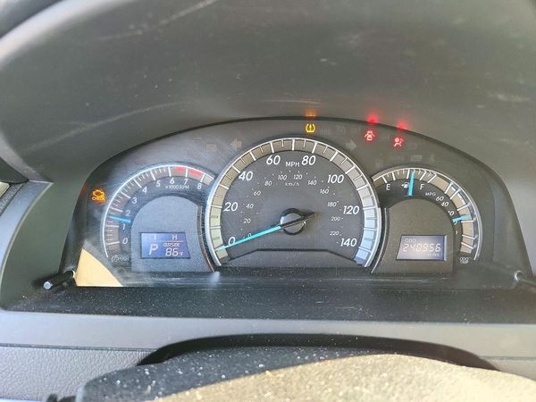 2012 TOYOTA CAMRY — ODOM