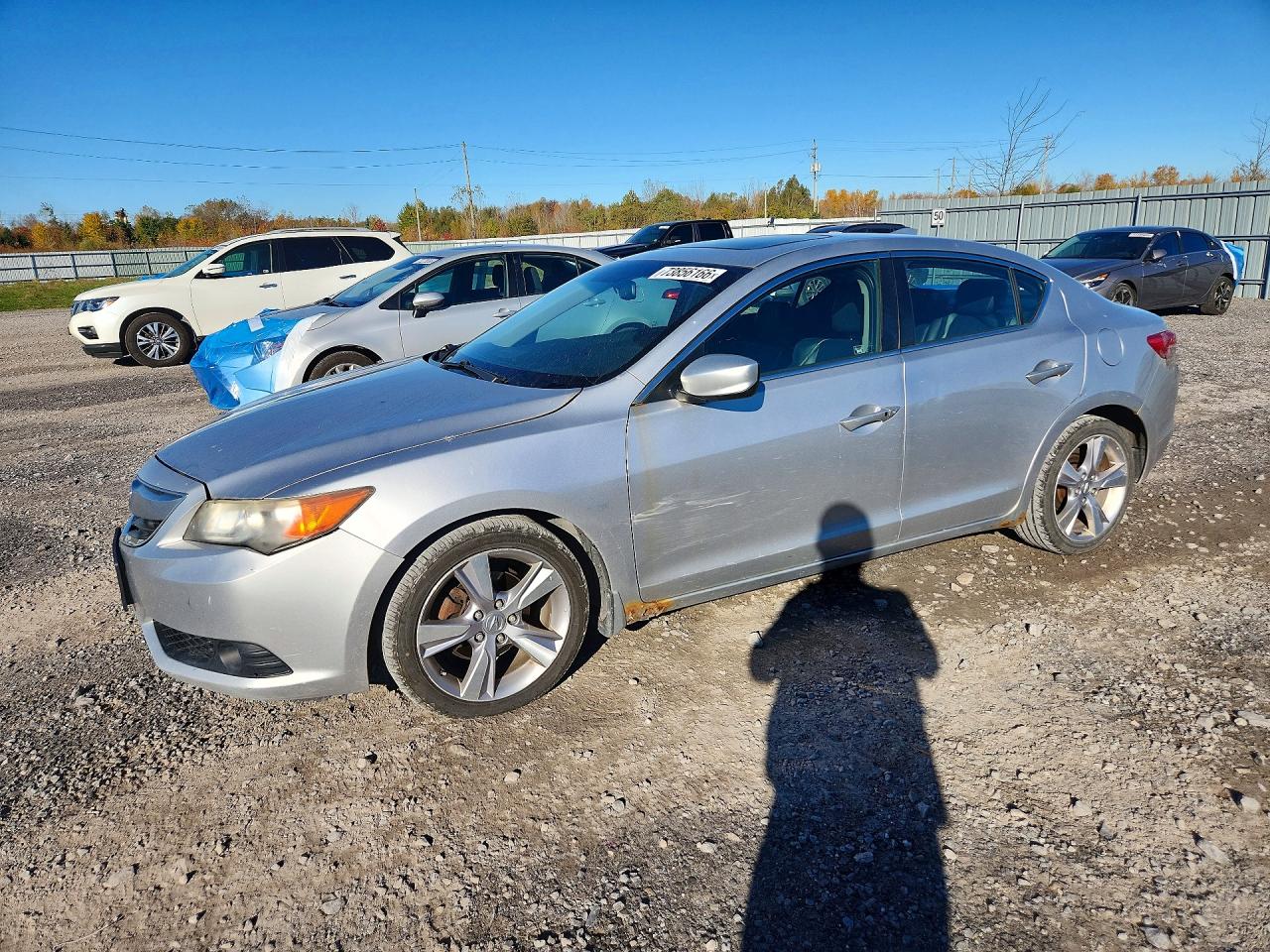 2013 ACURA ILX 20 PREMIUM — Front 3/4