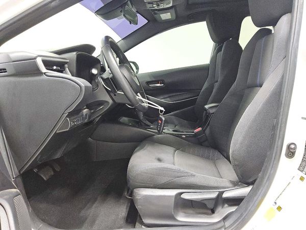 2021 TOYOTA COROLLA SE, CVT, w/Premium pkg — DENT