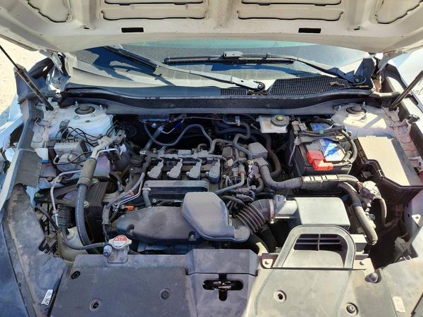 2023 HONDA CR-V LX — Engine bay
