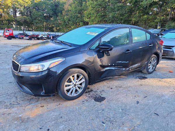 2017 KIA FORTE LX Popular, S — Front 3/4