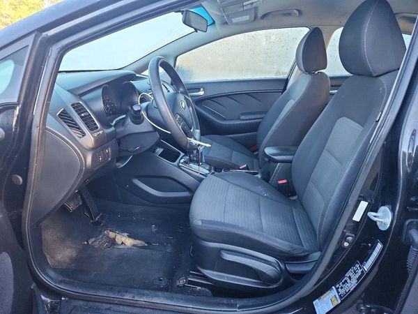 2017 KIA FORTE LX Popular, S — DENT