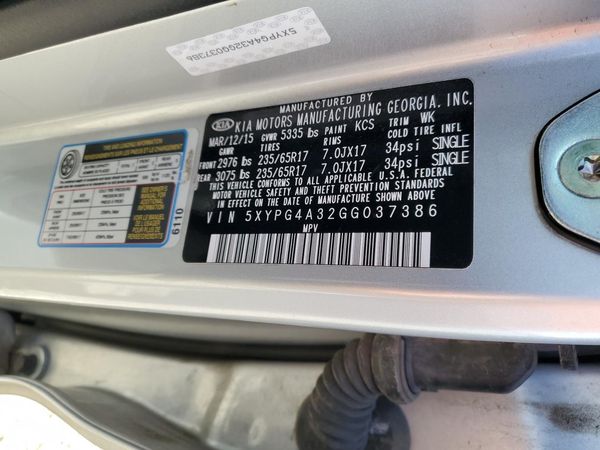 2016 KIA SORENTO L / LX — VINS