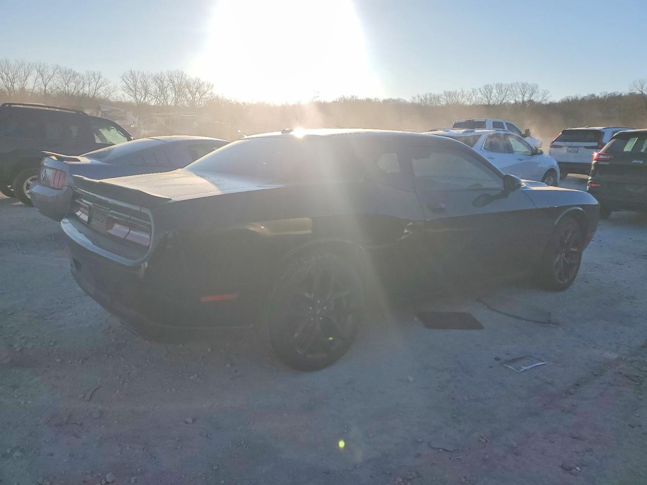 2021 DODGE CHALLENGER SXT