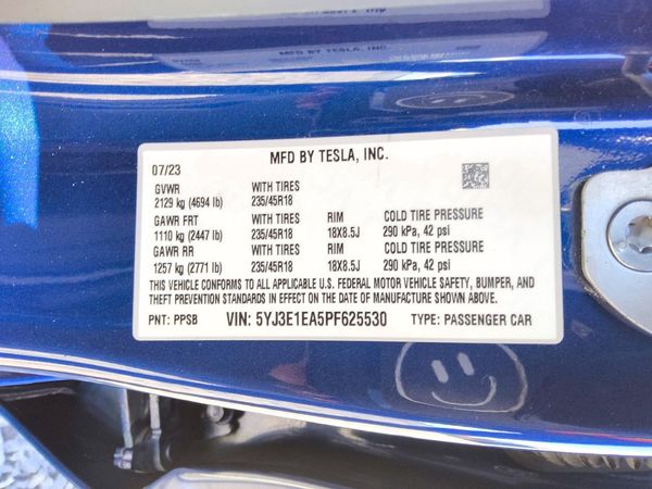 2023 TESLA MODEL 3 — VINS