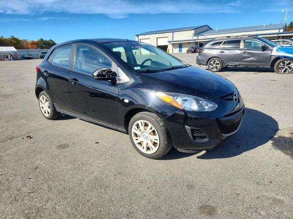 2012 MAZDA 2 Sport/GX — Passenger 3/4