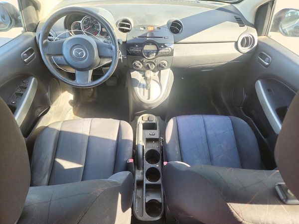 2012 MAZDA 2 Sport/GX — CKPT