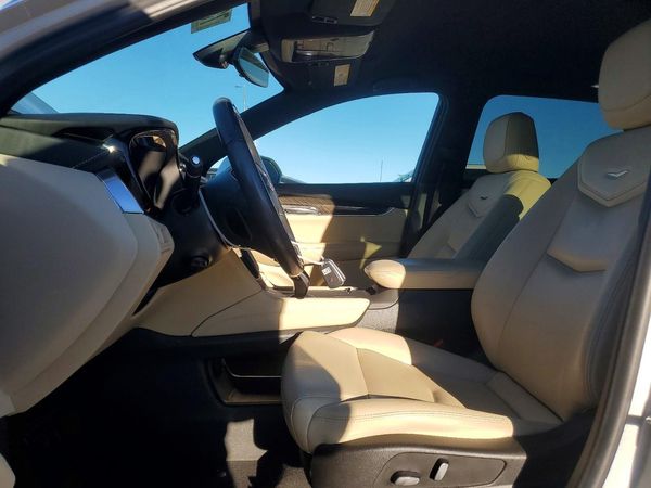 2019 CADILLAC XT5