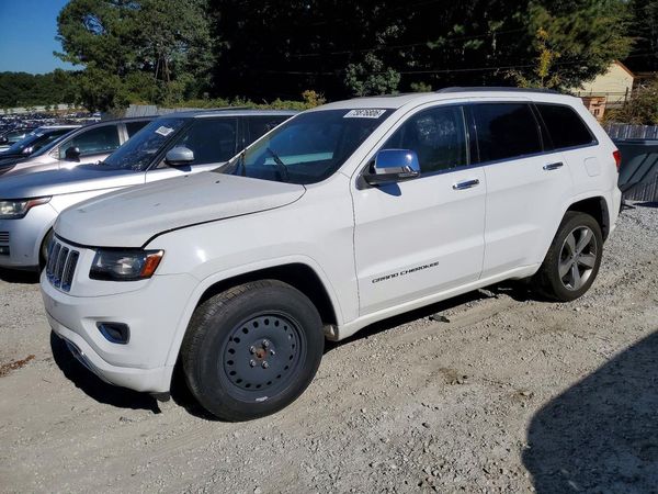 2014 JEEP CHEROKEE Overland — Front 3/4