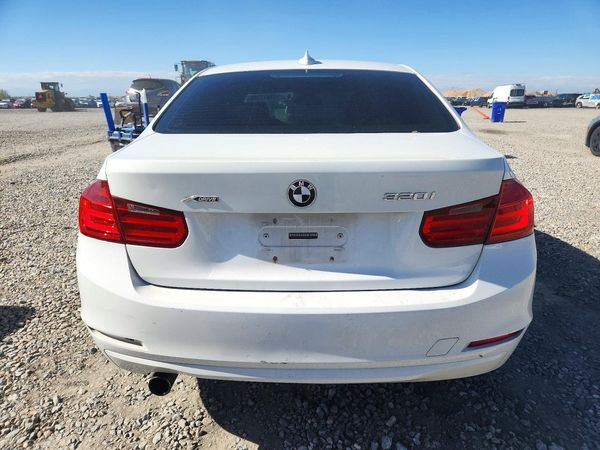 2015 BMW 320 xDrive SA — DIRR