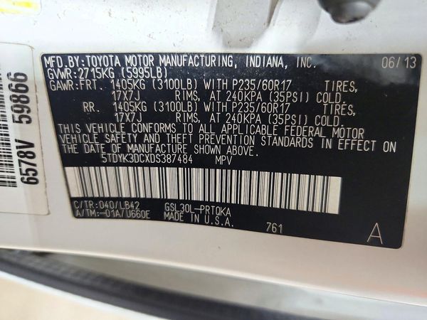 2013 TOYOTA SIENNA — VINS
