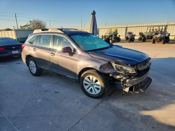 2018 SUBARU OUTBACK Base — Passenger 3/4