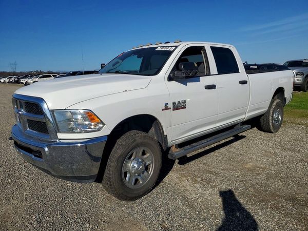 2017 RAM 2500 ST CREW CAB 4X4