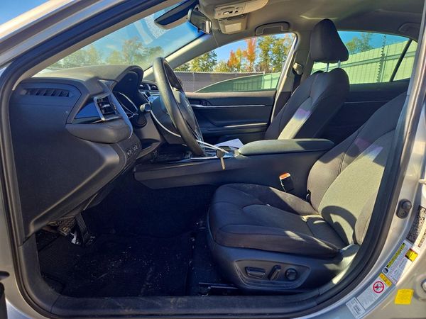 2019 TOYOTA CAMRY L/LE/SE/XLE — DENT