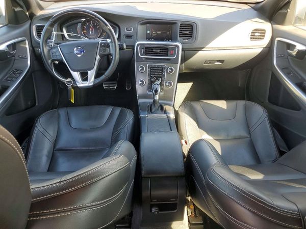 2016 VOLVO S60 SV33 Premier — CKPT