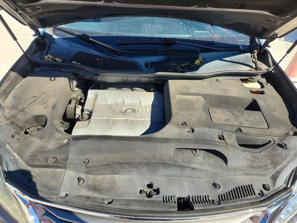 2015 LEXUS RX 350 — Engine bay
