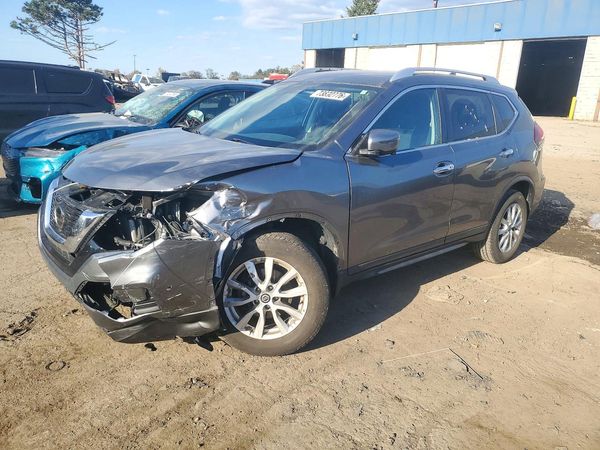 2018 NISSAN ROGUE — Front 3/4