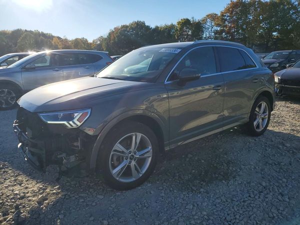 2022 AUDI Q3 — Front 3/4