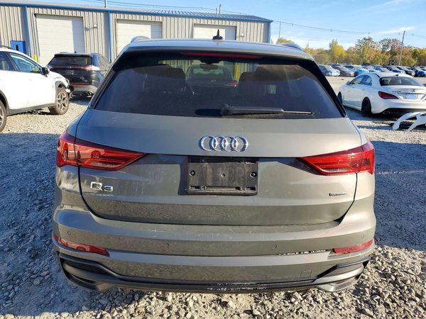 2022 AUDI Q3 — DIRR