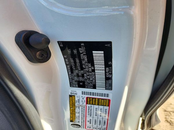 2021 TOYOTA SIENNA XLE — VINS