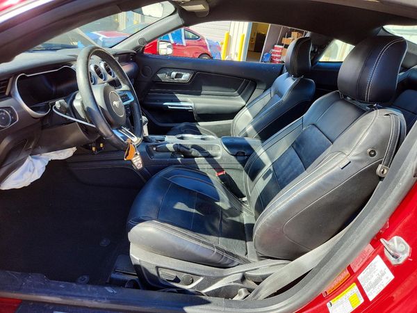 2021 FORD MUSTANG I4 Coupe — DENT