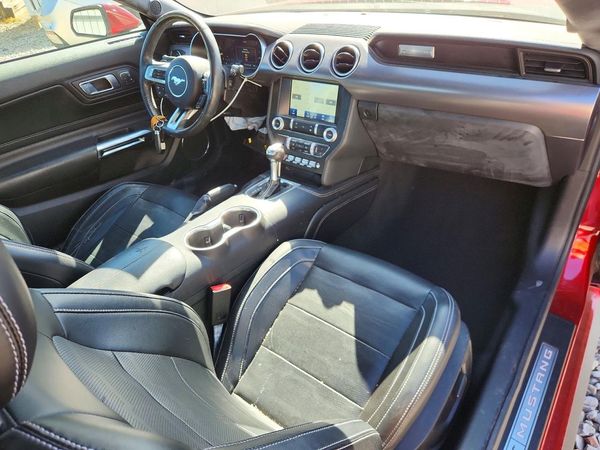 2021 FORD MUSTANG I4 Coupe — CKPT