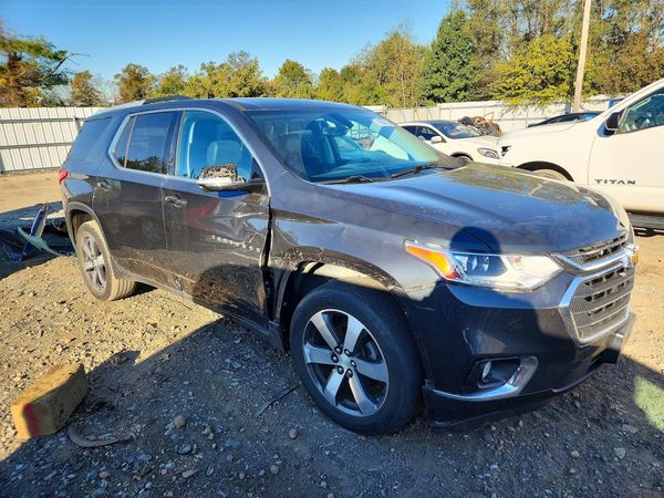 2018 CHEVROLET TRAVERSE LT — Passenger 3/4