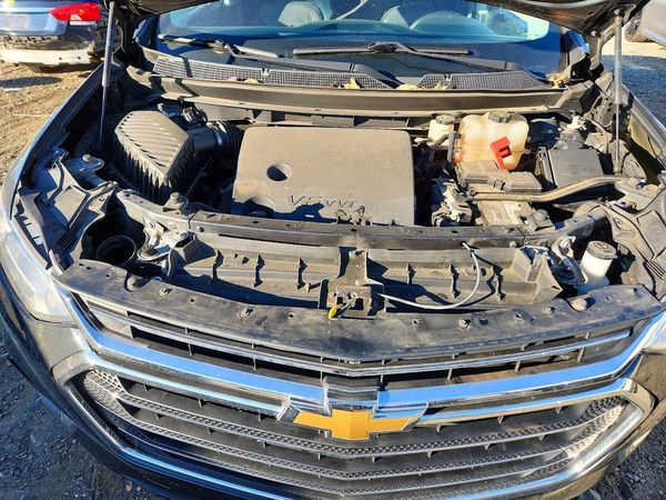 2018 CHEVROLET TRAVERSE LT — Engine bay