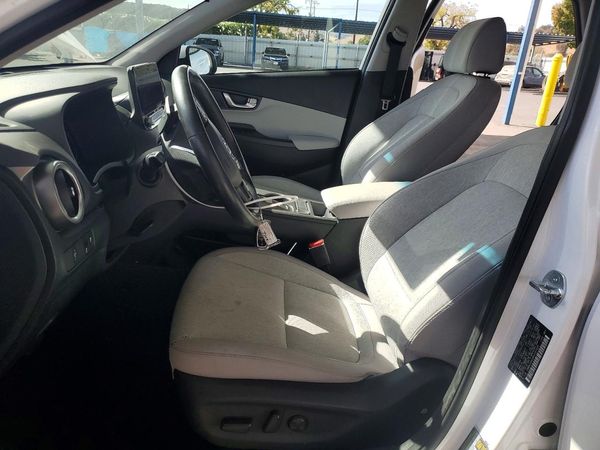 2023 HYUNDAI KONA SEL — DENT