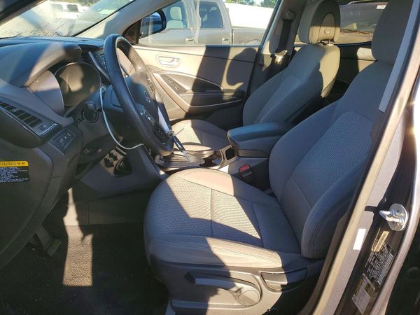 2015 HYUNDAI SANTA FE GL — DENT