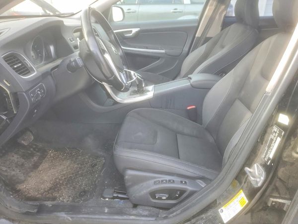 2014 VOLVO S60