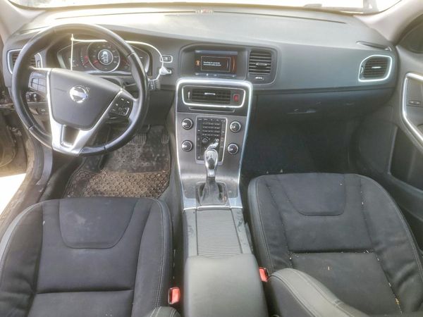 2014 VOLVO S60