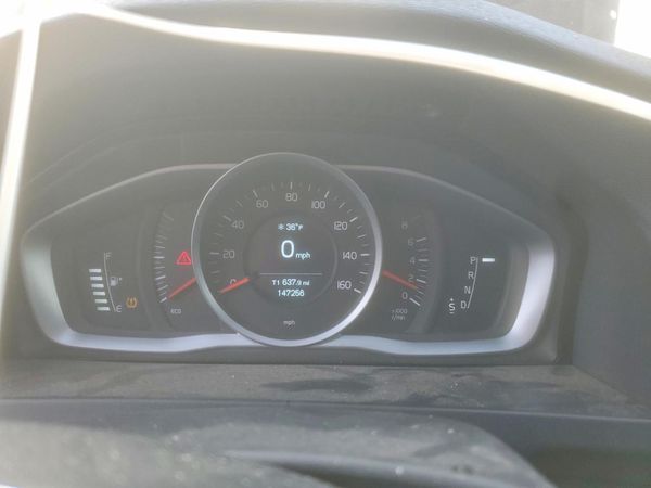 2014 VOLVO S60