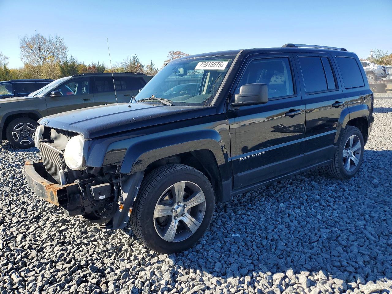 2016 JEEP PATRIOT Latitude — Front 3/4