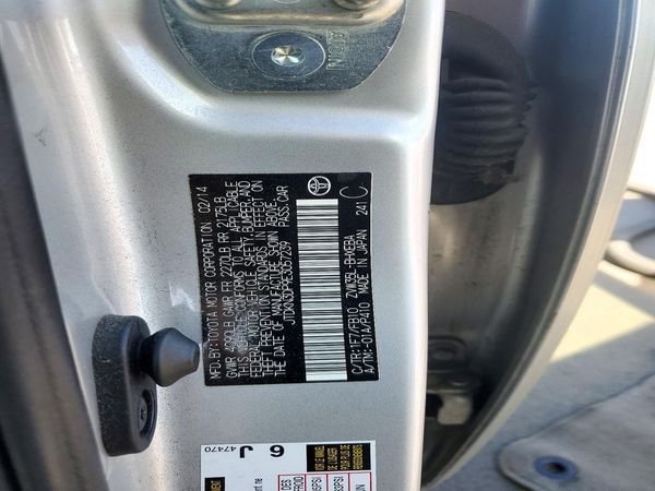 2014 TOYOTA PRIUS — VINS