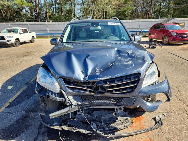 2015 MERCEDES-BENZ ML